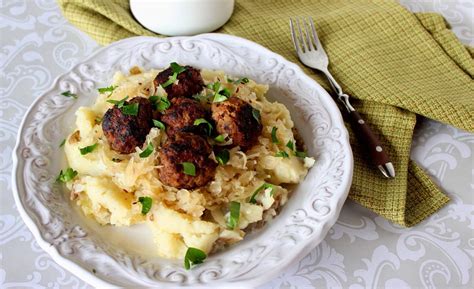 german-meatballs-over-mashed-potatoes image