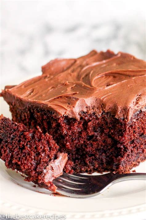 sour-cream-chocolate-cake-recipe-with-sour-cream-frosting image