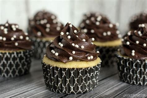 black-and-white-cupcakes-javacupcake-food image
