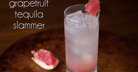 10-best-tequila-drinks-with-grapefruit-juice image