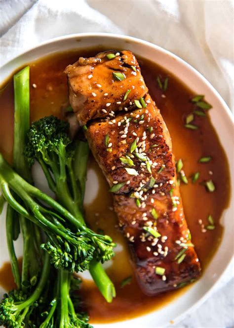 honey-garlic-salmon-recipetin-eats image