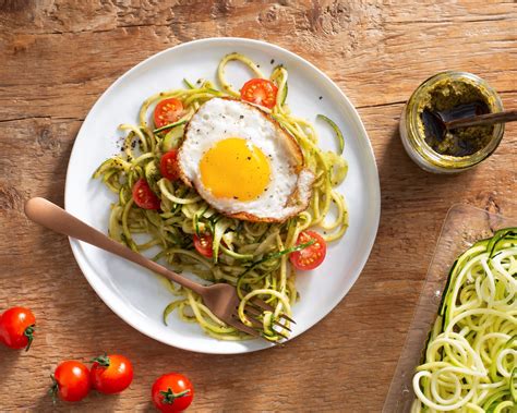 zucchini-pasta-get-cracking-eggsca image