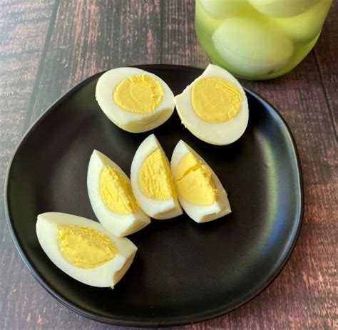 insanely-easy-old-fashioned-pickled-eggs-make-it-your image