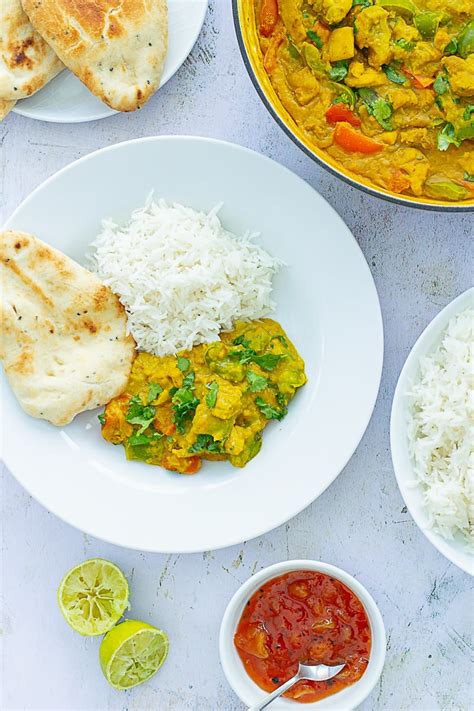 easy-chicken-red-lentil-and-coconut-curry-easy-peasy image