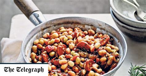 white-bean-stew-with-tomatoes-and-rosemary image
