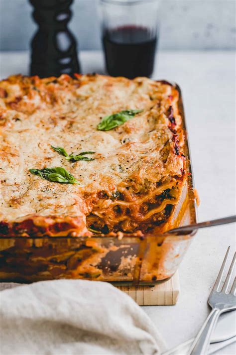 vegetarian-lasagna-with-bchamel-sauce-vegan-option image