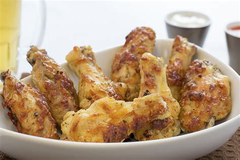 parmesan-chicken-wingettes-drummettes-goldn image