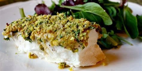 pistachio-crusted-halibut-recipe-the-beachbody-blog image