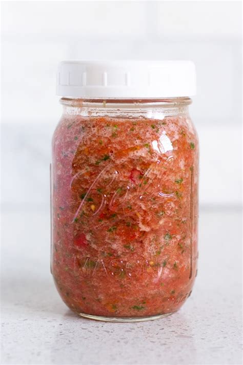 fresh-tomato-blender-salsa-thai-caliente-mexican image