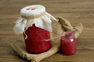 easy-mock-raspberry-jam-recipe-using-green image