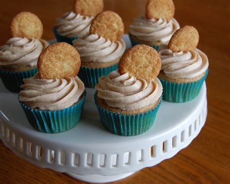 snickerdoodle-cupcakes-with-cinnamon-buttercream image
