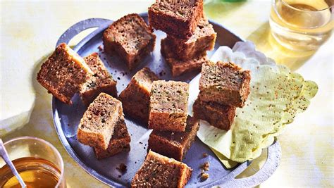 slow-cooker-zucchini-bread-giant-food image