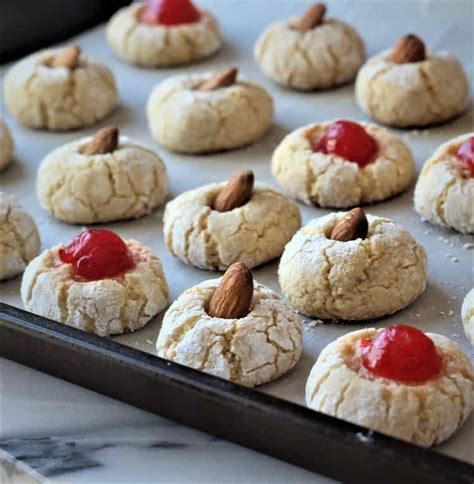 chewy-amaretti-italian-almond-cookies-mangia-bedda image