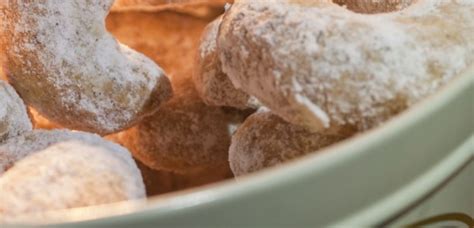 recipe-for-vanillekipferl-biscuits-how-to-make-them image