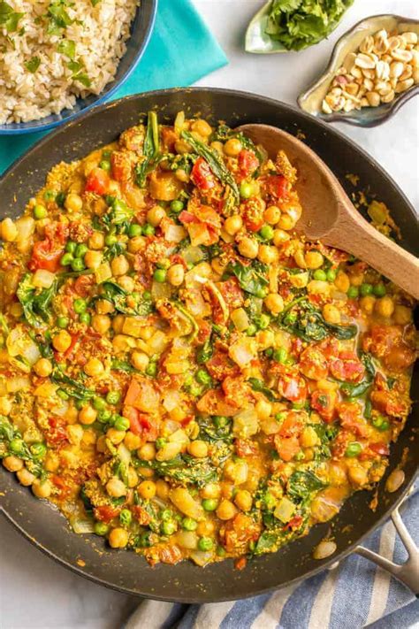 quick-easy-vegetarian-curry-15-minutes-family-food image