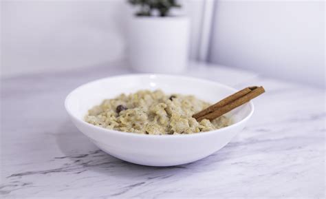 avena-dominicana-dominican-style-oatmeal-poised image