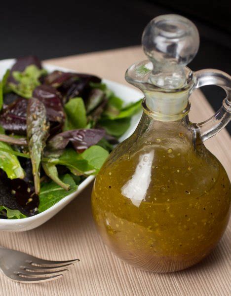 raspberry-balsamic-dressing-alessi-foods image