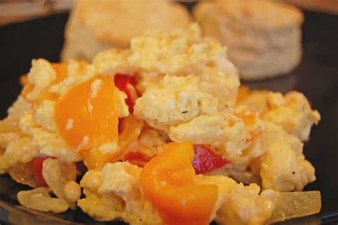 scrambled-eggs-and-peppers-eat-at-home-cooks image