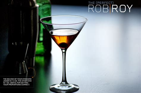perfect-rob-roy-cocktail-recipe-primer image
