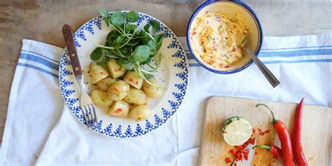 new-potatoes-with-chilli-and-lime-butter image