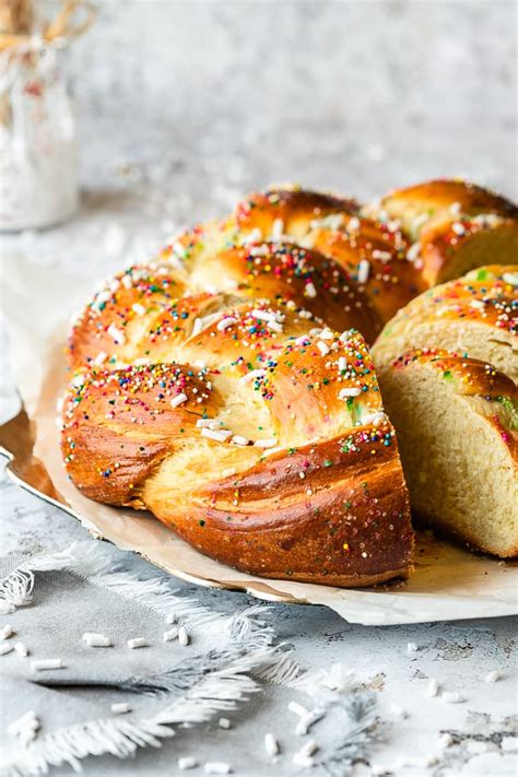 sweet-italian-easter-bread-marisas-italian-kitchen image