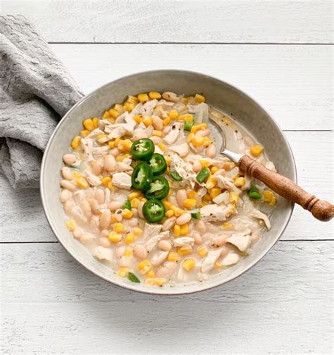 white-bean-chicken-chili-keeping-on-point image