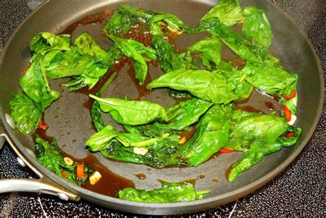 darlene-schmidts-easy-thai-stir-fried-spinach image