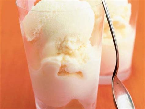 lemonade-frozen-yogurt-recipe-sunset-magazine image