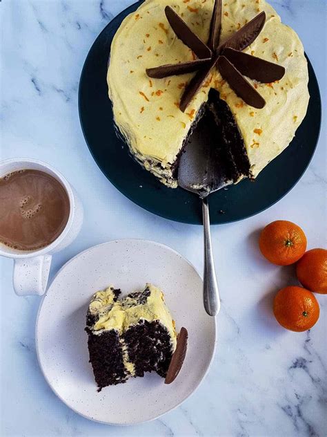moist-delicious-chocolate-orange-cake-dizzy-busy image