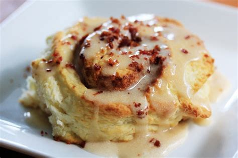 cinnamon-swirl-biscuits-with-maple-and-bacon-glaze image
