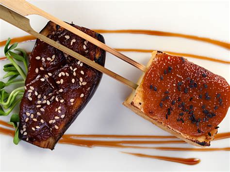 gusto-tv-grilled-tofu-with-mizo-glaze-tofu-dengaku image