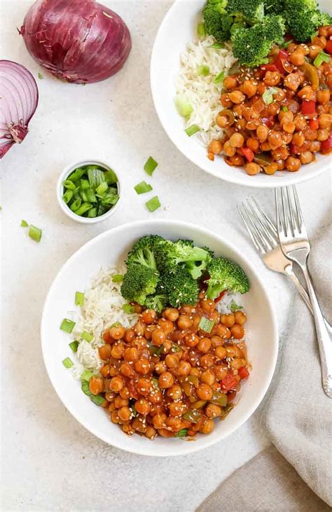 general-tsos-chickpea-stir-fry-eat-with-clarity image
