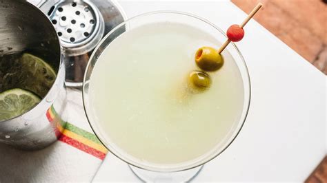 a-mexican-martini-is-the-cocktail-you-need-to-get-you image