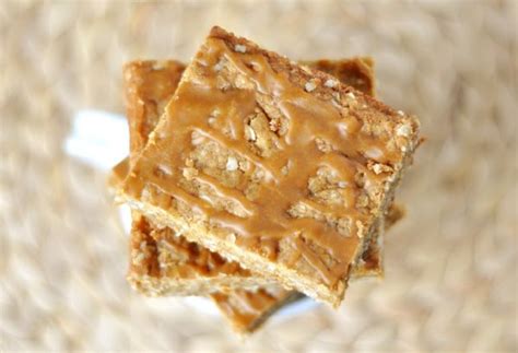 browned-butter-oatmeal-butterscotch-bars-mels image