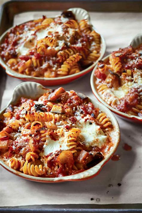 baked-pasta-with-tomatoes-eggplant-leites-culinaria image