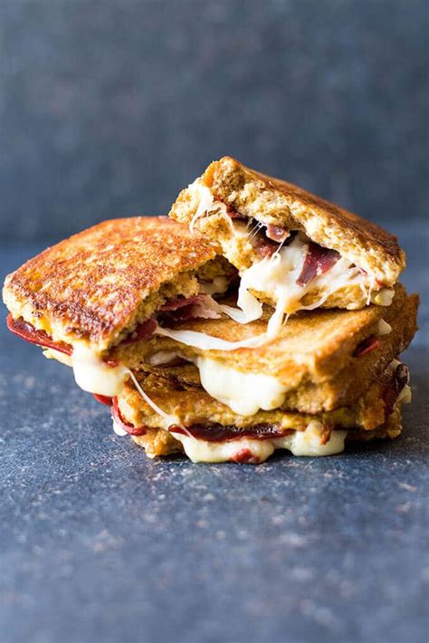 french-toast-breakfast-sandwiches-give image