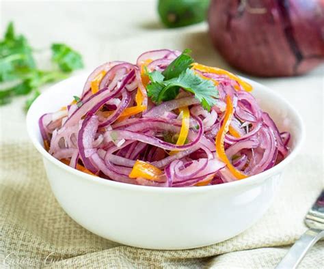 salsa-criolla-peruvian-red-onion-relish-curious image