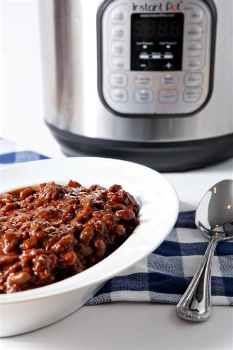 easy-vegetarian-bbq-baked-beans-in-the-instant-pot image