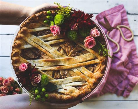 apple-pie-with-rosemary-buttermilk-crust image
