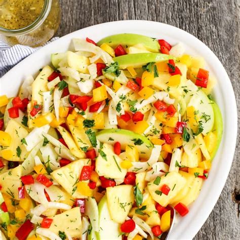 green-apple-pineapple-and-fennel-salad-with-honey image