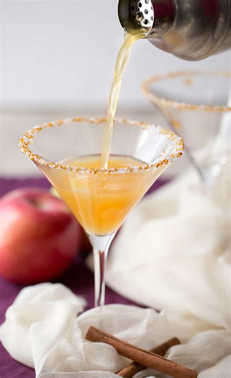 spiced-caramel-apple-martini-the-chunky-chef image