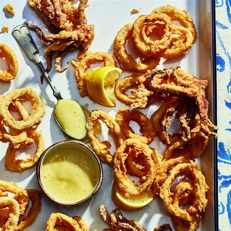 fried-calamari-the-best-ricardo image