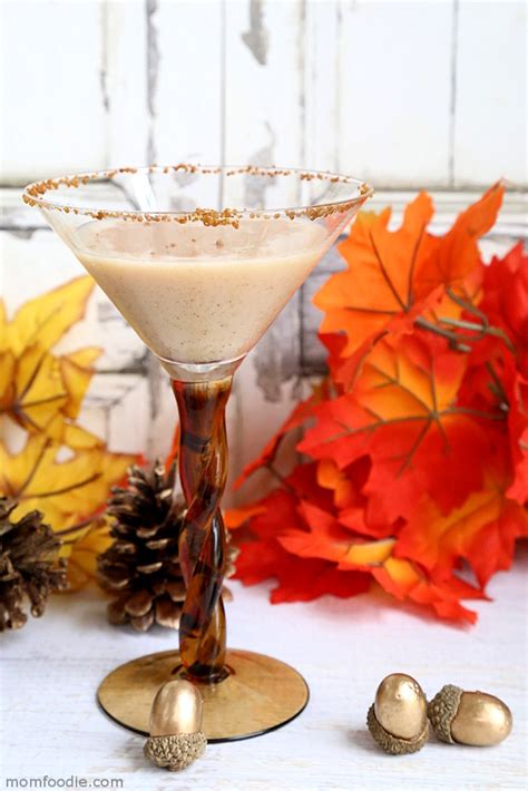 pumpkin-pie-martini-make-it-the-best-thanksgiving-ever image