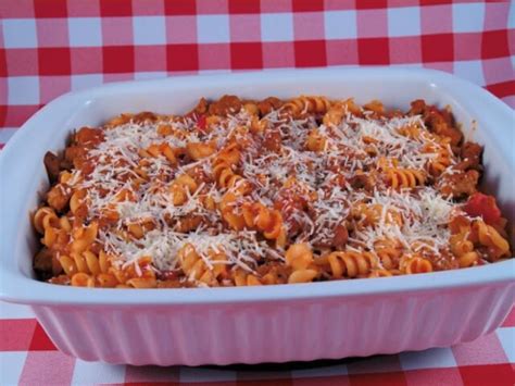 sausage-macaroni-casserole-recipe-cdkitchencom image