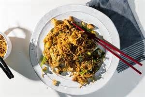 15-minute-easy-chicken-chow-mein-recipe-i-am-a image