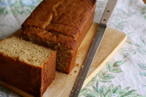 honey-whole-wheat-pound-cake-joy-the-baker image
