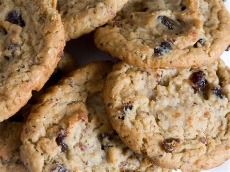 applesauce-oatmeal-raisin-cookies image