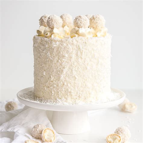 raffaello-cake-coconut-almond-cake-liv-for-cake image