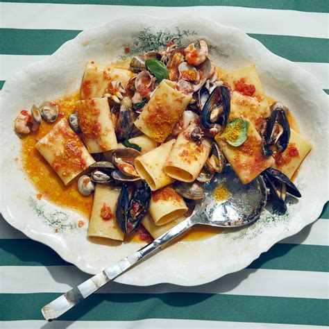 squid-recipes-menu-ideas-epicurious image