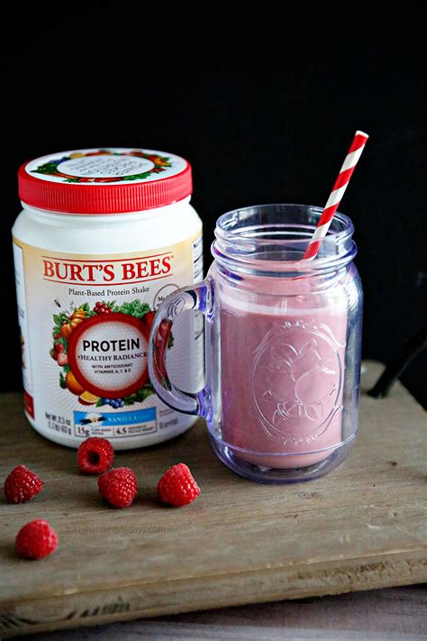 raspberry-protein-shake-thirty-handmade-days image